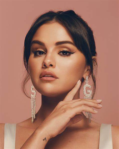 naked pictures of selena gomez|Selena Gomez just shared a naked bath photo and its vibes